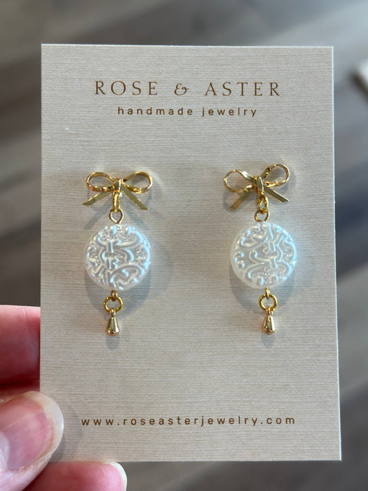Pearl Lace Bow Earrings